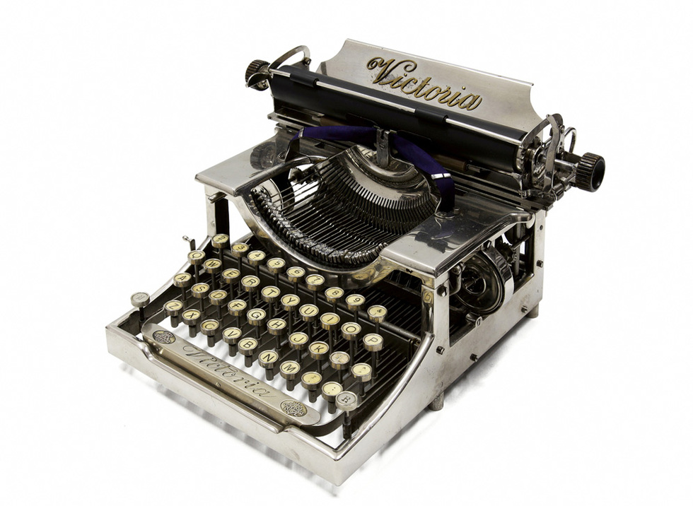 Imagenes De La Primera Maquina De Escribir Noticias Máquina