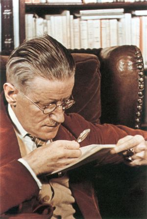 James Joyce fotografiado por Gisèle Freund en 1939.