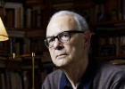 Modiano: “Estoy en una eterna huida hacia delante”