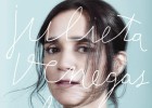 Julieta Venegas barre tristezas pasadas