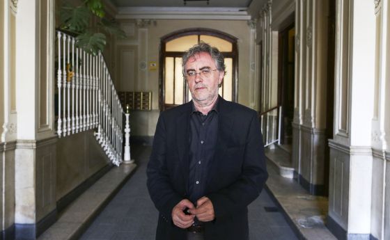 Tomás Pérez Vejo, hace dos semanas, a las puertas de su despacho en Madrid.