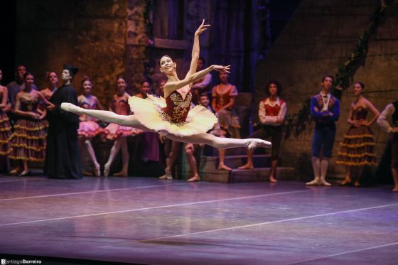 Danza: Uruguay celebra los 80 años de su ballet nacional | Cultura | EL ...