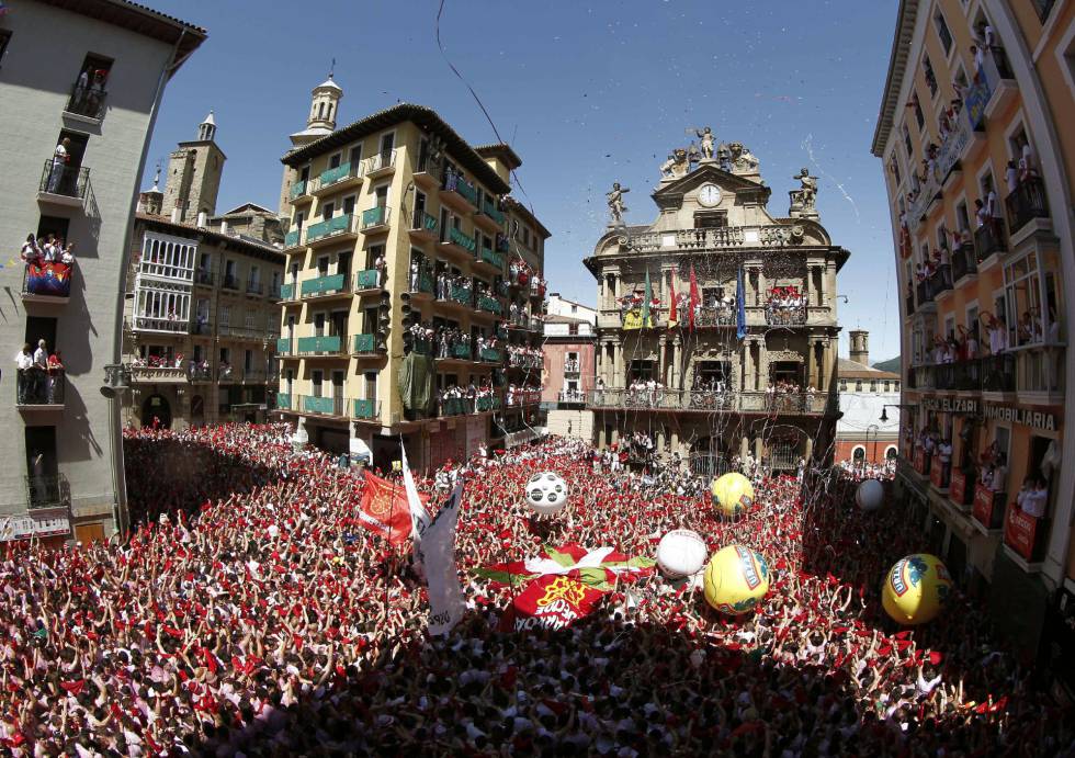 San Fermín 2016 Your local, “loco” guide to the festival of San Fermín