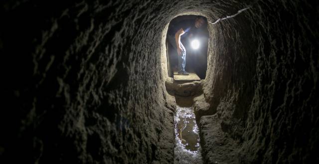 In search of Cadiz's hidden past.