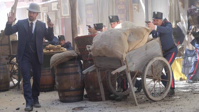 Imagen del primer capítulo de la segunda temporada de 'Víctor Ros'.