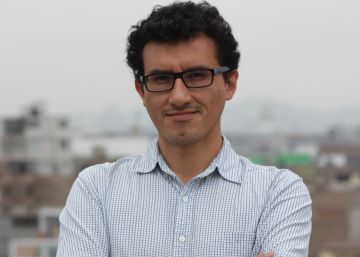 “Ser escritor es una manera culta de no ganar dinero”