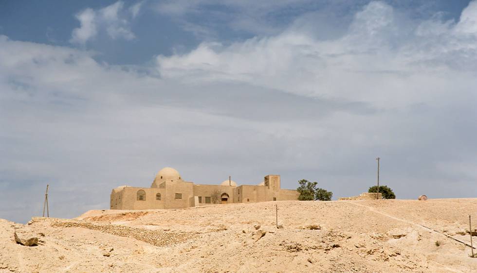 La casa Stoppelaëre, junto a la entrada del Valle de los Reyes (Luxor).