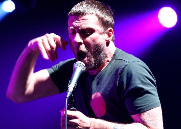 Entre lo zafio y lo reflexivo