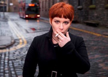 Tana French: “Todos ocultamos algo en casa”