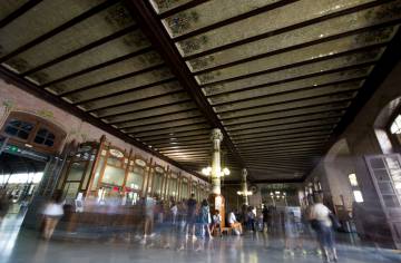 Vestíbulo de la Estación del Norte de Valencia.