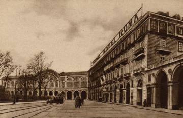 Imagen histórica del hotel Roma, en Turín, donde se suicidó el escritor Cesare Pavese en 1950.