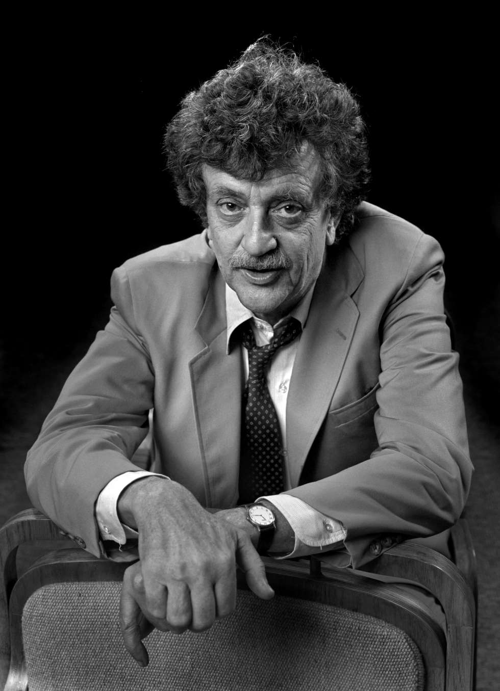 Kurt Vonnegut, retratado en Florida en 1986.