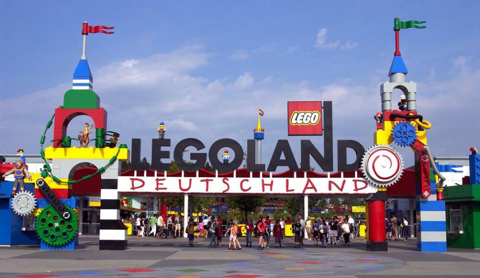 Entrada al parque temático de Legoland, en Alemania.
