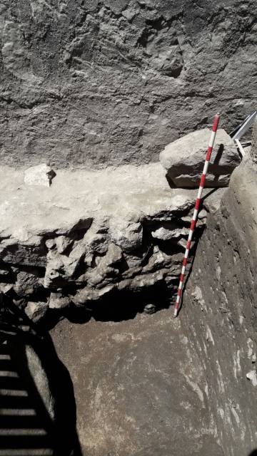 Restos arqueológicos de la muralla de Ávila datados en el siglo I.