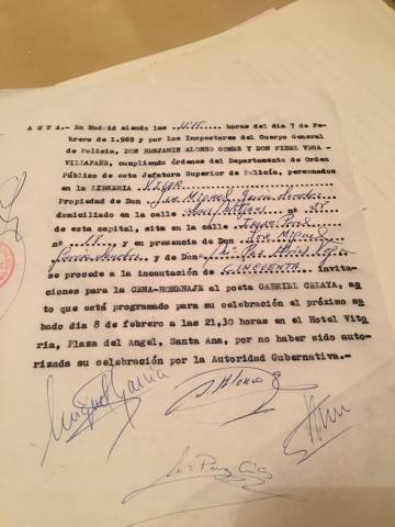 Certificado de la incautación de 50 invitaciones a un homenaje a Gabriel Celaya, poeta vinculado a la lucha antifranquista, por 