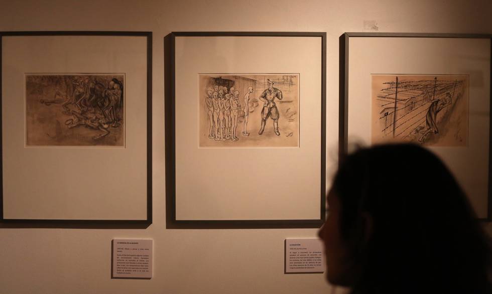 Copias de los dibujos de Helga Weissová, ayer en el Centro Sefarad de Madrid. 