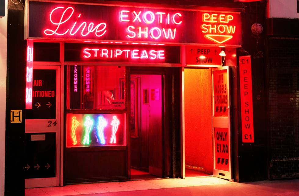 Club de 'striptease' en el Soho de Londres. 