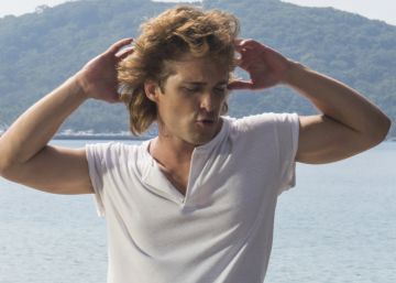 Luis Miguel ‘mata’ a su padre en el primer capítulo de su serie