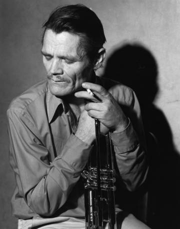Historias con Swing: Por favor, sea breve y Chet Baker