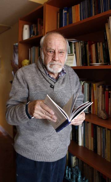 El escritor Antonio Ferres. 