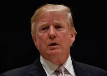 Trump responde al escándalo: “No soy racista”