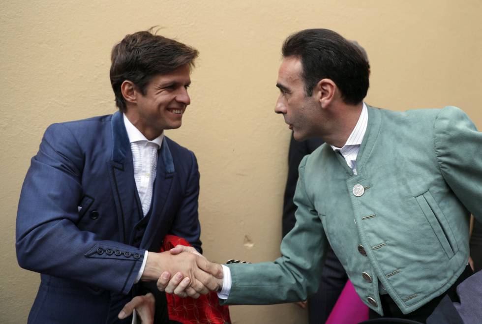 Morante, Ponce, Manzanares y El Juli juntos bilaketarekin bat datozen irudiak