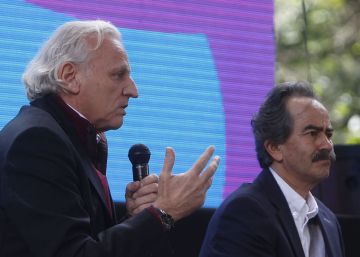 Álex Grijelmo: “La manera más fácil de manipular es la omisión de datos”