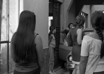 La lengua se compra y se vende