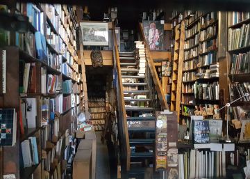 Los vecinos de un barrio en Nueva York salvan su librería