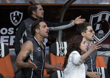 ‘Club de Cuervos’ escribe su epílogo con una ácida mirada sobre México