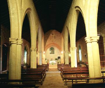 Interior de la iglesia de la Virgen de Alarcos.