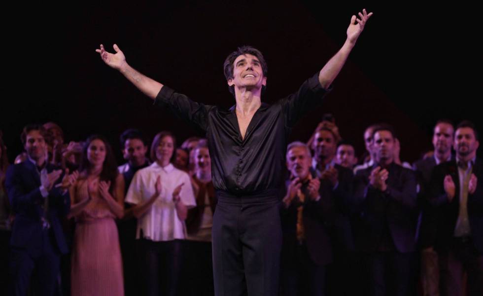 El bailarÃn JoaquÃn De Luz, tras una actuación de despedida en Nueva York.