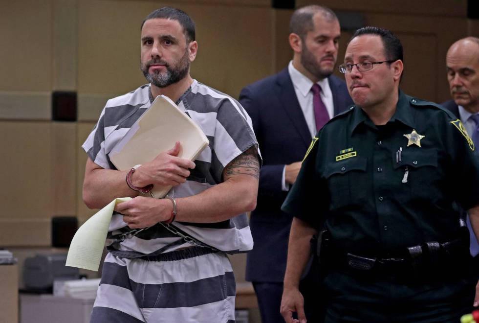 Pablo Ibar abandona el juzgado de Broward (Florida), en una imagen de agosto de 2017.