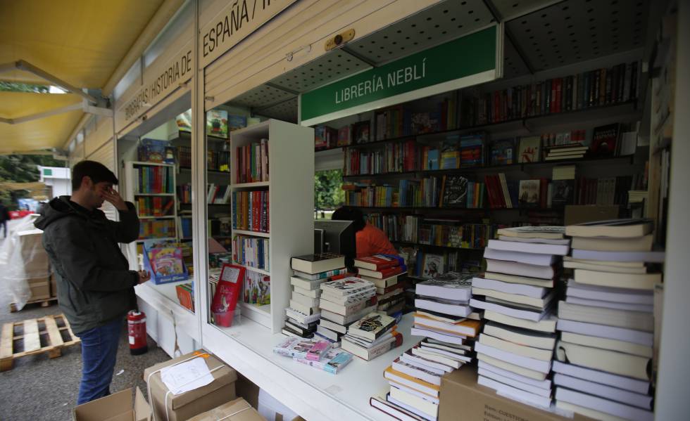 Una caseta de la Feria del Libro de 2018, Madrid.