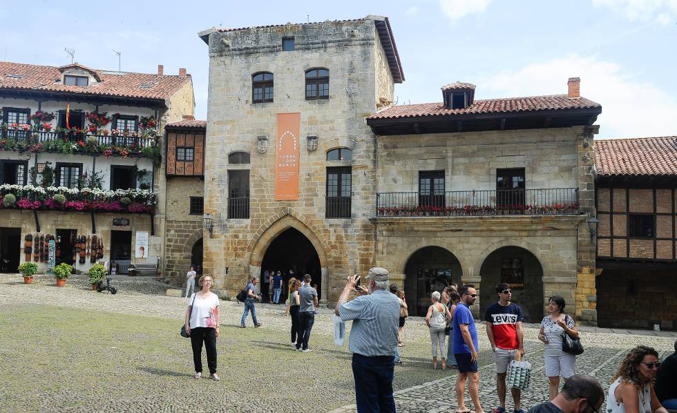 Don Borja Tower, in Santillana del Mar (Cantabria).