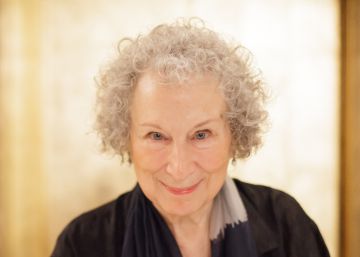 Margaret Atwood: “De forma natural me sale ser una vieja zorra malvada”