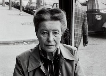 Simone de Beauvoir, en París, en 1978. 