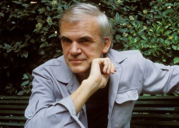 Kundera, el apátrida que vive en la literatura universal