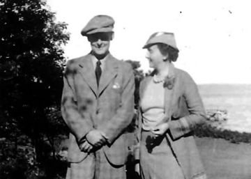 El poeta T. S. Eliot y la profesora de arte dramático Emily Hale en Massachusetts en 1936
