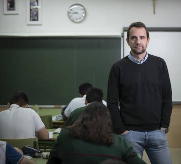 The teacher Guillermo Balmori.
