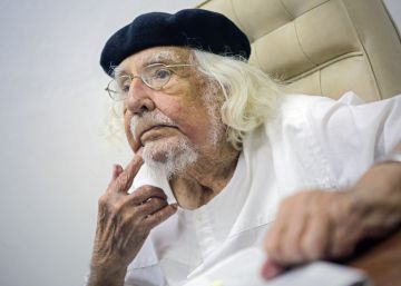 Así componía sus versos Ernesto Cardenal