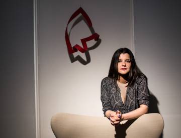 Michelle Roche Rodríguez, author of 'Malasangre' (Anagrama)