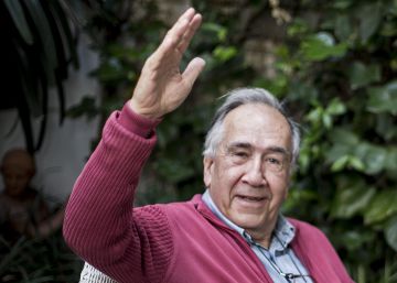 Joan Margarit: “Hay cosas más urgentes ahora que entregar un premio Cervantes”