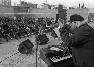 Poeta, graba tu palabra y rómpete