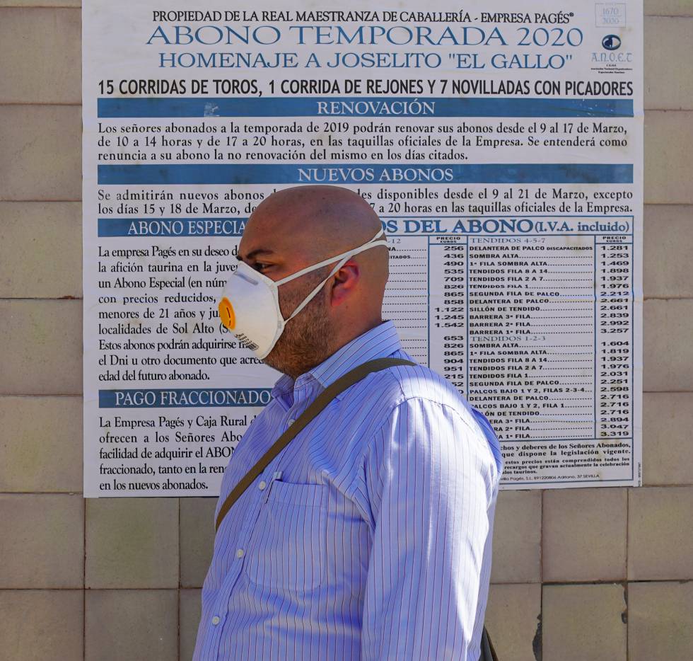 Sevillian subscription poster for the closed 2020 season.