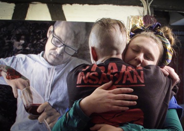 Retrato de la amistad improbable entre una artista y el hombre que robó sus cuadros