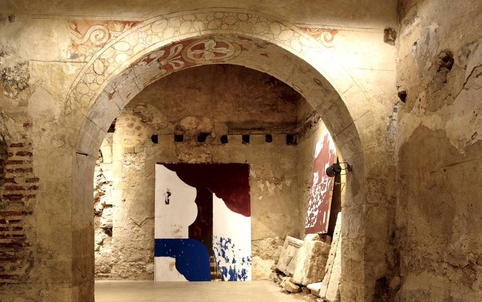 Paintings by Carlos León in a church in Pedraza de la Sierra (Segovia).