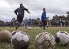 Alumnos de la escuela de f&uacute;tbol en Argentina.