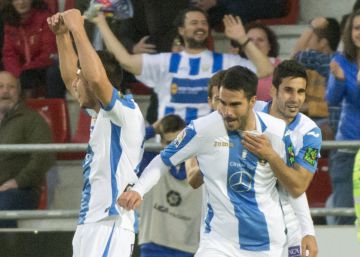 Los jugadores del Leganes celebran el gol.