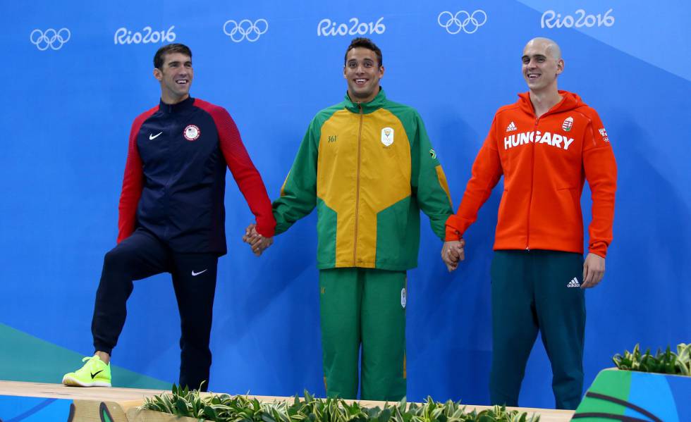 Michael Phelps pierde a lo grande